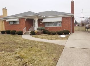 16205 Collinson Ave, Eastpointe, MI