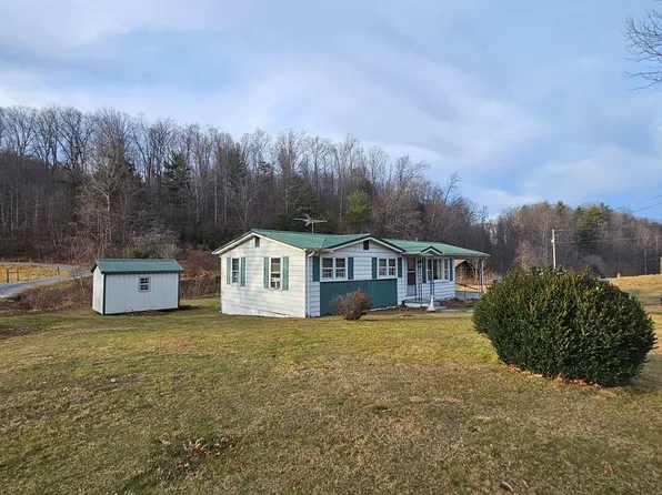 23136 Sweet Hollow Rd, Abingdon, VA 24211