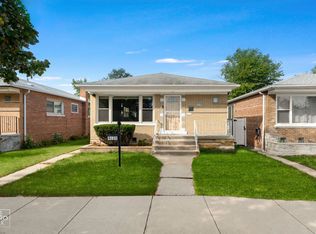 9134 S Marquette Ave, Chicago, IL 60617