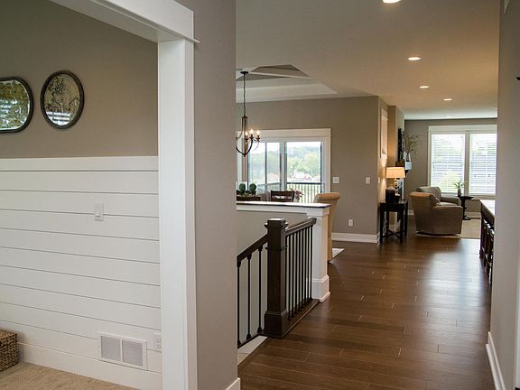 5th image of 7970 Whistle Creek Ct