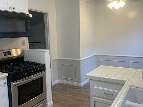 5th image of 140 1/4 N Maple St