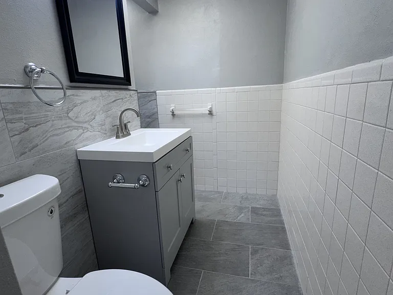 400 Riverside Dr #OVERLOOKBSMT9 — Photo 5