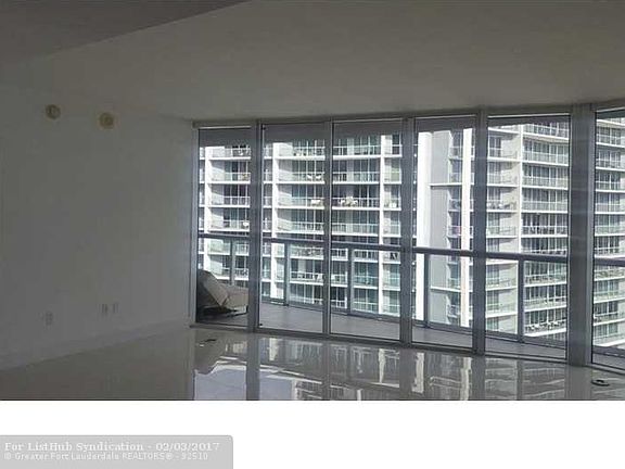 5th image of 495 Brickell Ave APT 5004