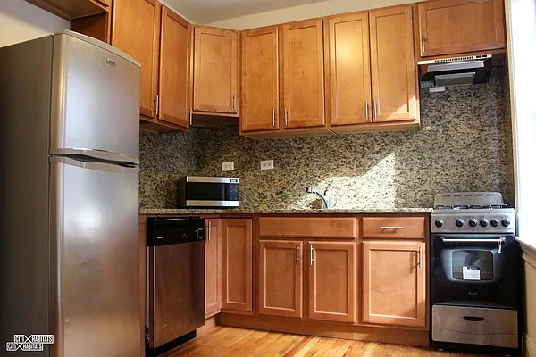 Rented by Citi Habitats | media 54