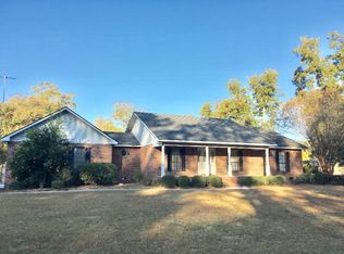 1006 Amelia St, Nashville, GA 31639