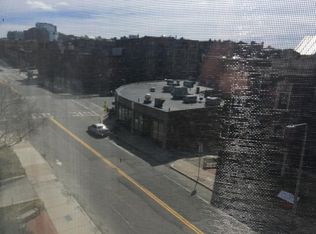 522 Park Dr, Boston, MA 02215