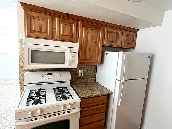 4th image of 1155 S 50 E #1155