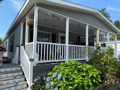 204 RobinHood Drive, Exeter, NH, 03833