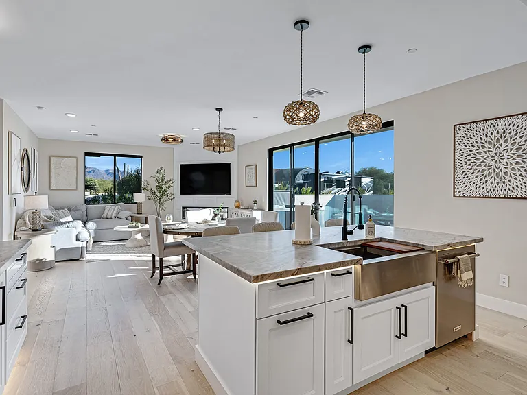 Kitchen walkway