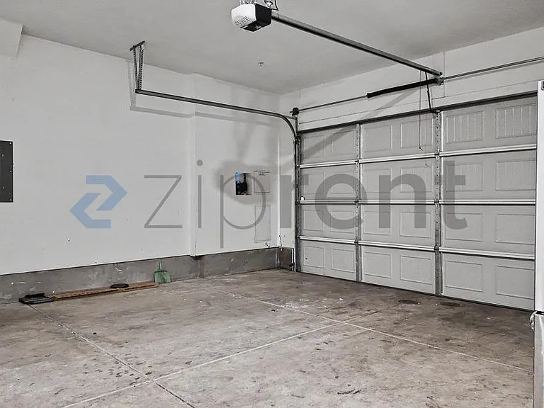 10568 Trill Way — Photo 55