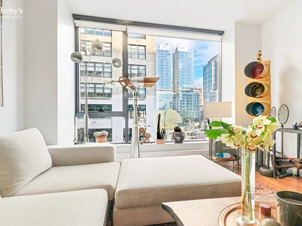 255 Hudson Street image 1 of 9