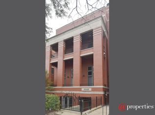 2152 N Racine Ave APT 3, Chicago, IL 60614