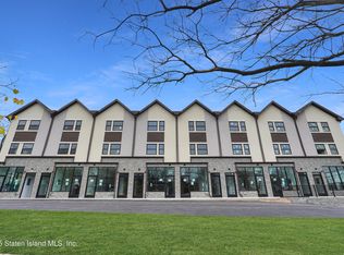 113 Fingerboard Rd #2, Staten Island, NY 10305