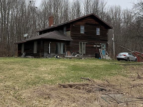 3rd image of 2730 Fairview Rd