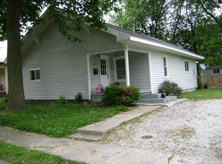 805 N Thomas St, Bicknell, IN 47512