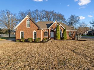 2402 Verona Pl, Murfreesboro, TN 37130