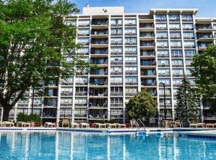 8809 W Golf Rd APT 1C, Niles, IL 60714