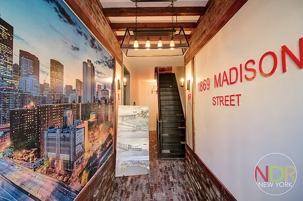 Rented by Next Door Realty NYC | media 59
