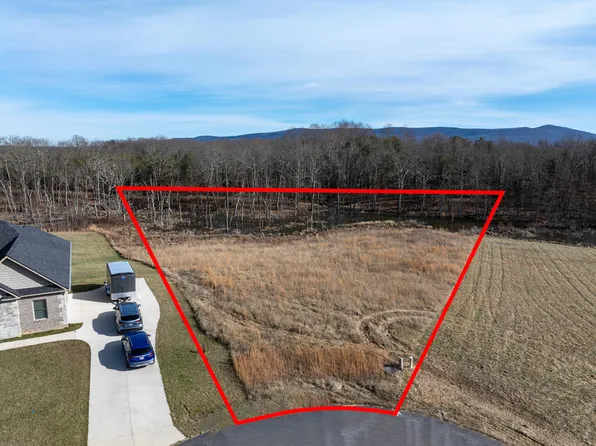 145 Whitson Ln, Crossville, TN 38572