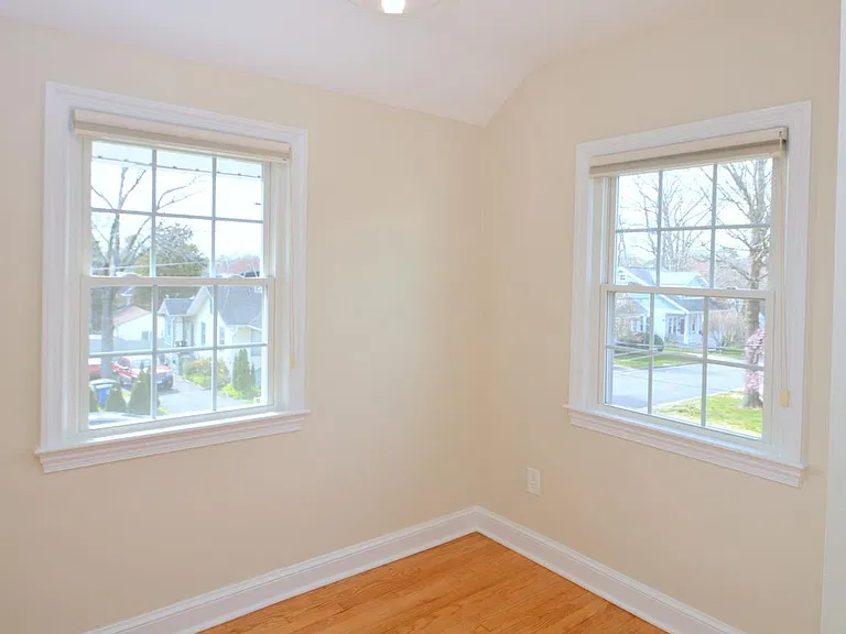 2441 N McKinley St — Photo 14