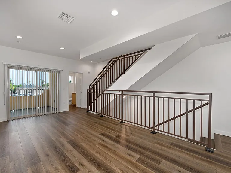 Presidio Townhomes — Photo 27