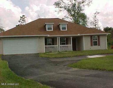 21 Twin Oaks Ln, Wiggins, MS, 39577