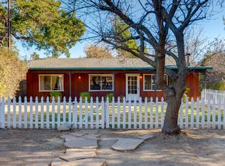 66 Grapevine Rd, Oak View, CA 93022