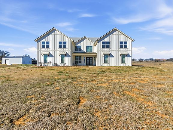 2nd image of 4600B Old Brock Rd