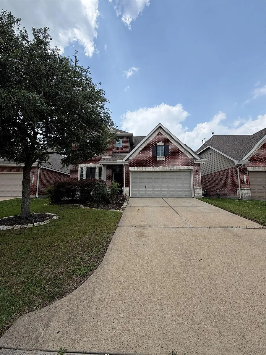 Building Photo - 23623 Plantation Pines Ln
