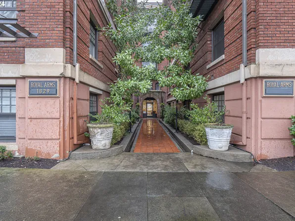 1829 NW Lovejoy St Unit 405, Portland, OR 97209