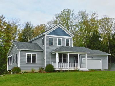 5 Evergreen Drive, Essex Junction, VT, 05452