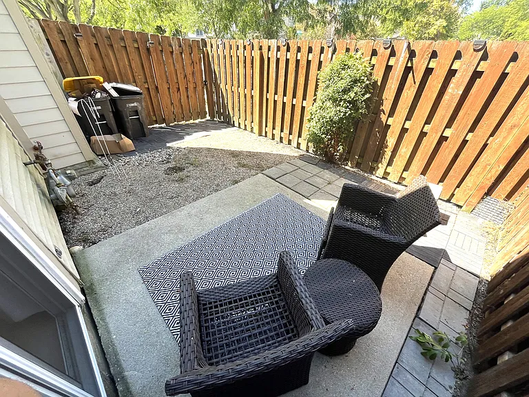 6220 Crofton Dr — Photo 21