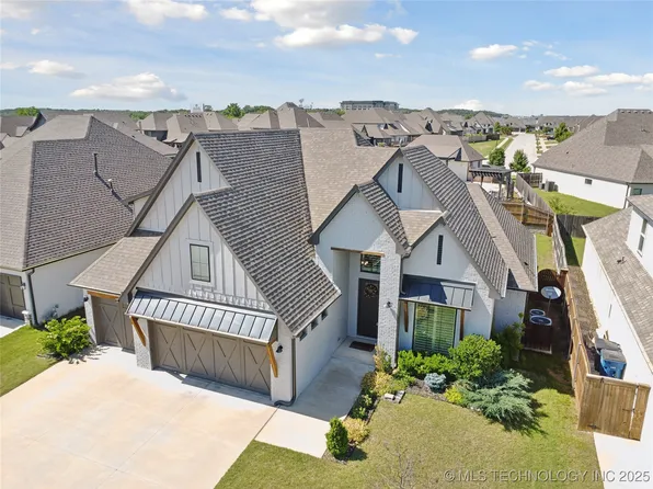 1205 W 88th St S, Tulsa, OK 74132