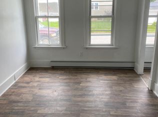 223 Locust Ave FLOOR 1, Amsterdam, NY 12010
