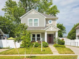 3037 Kenmore Rd, Berkley, MI 48072