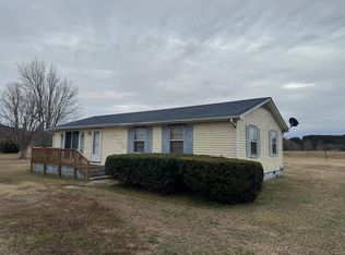 11223 Swan Dr, Machipongo, VA 23405