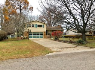 3350 Maple Ln, Saint Joseph, MI 49085