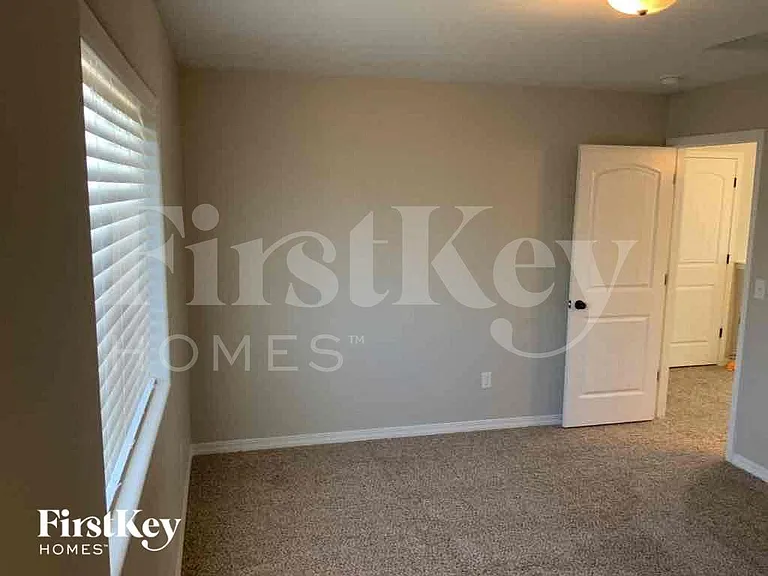 3644 Saguaro Cir — Photo 21