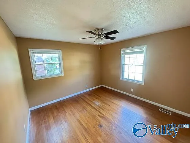 1725 Millican Pl NW — Photo 12