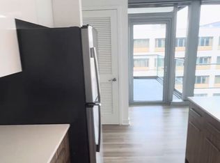341 W Kinzie St #412, Chicago, IL 60606