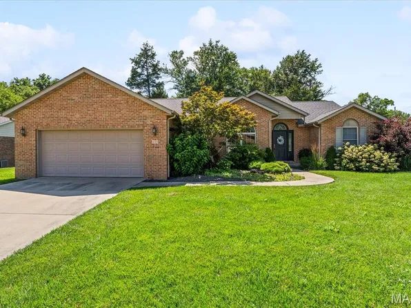 432 Meadowlark Ln, Belleville, IL 62220