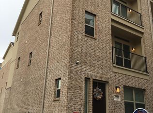 1321 Palm Springs Ln, Dallas, TX 75204