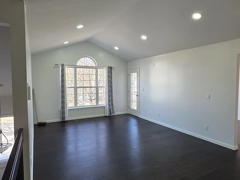 44873 Marigold Dr — Photo 4