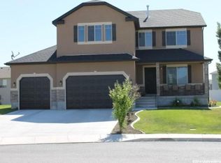 327 S Willow Reed Dr, Lehi, UT 84043