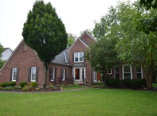 1 Saint Edmunds Place Dr, Cincinnati, OH 45246