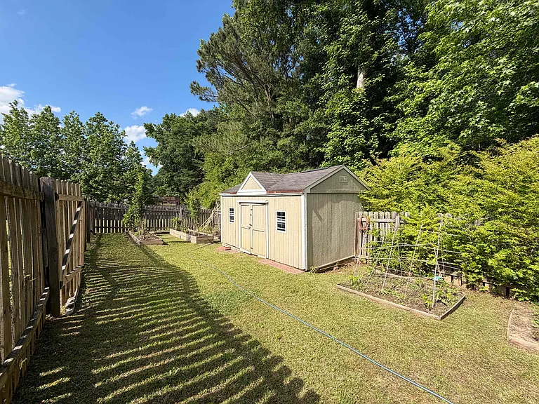 245 Jarrett Bay Ln — Photo 22