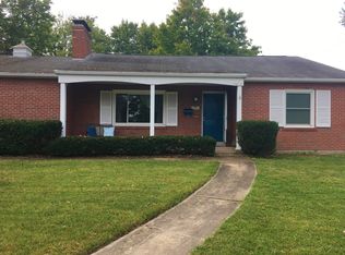 1075 Jefferson St, Saint Charles, MO 63301