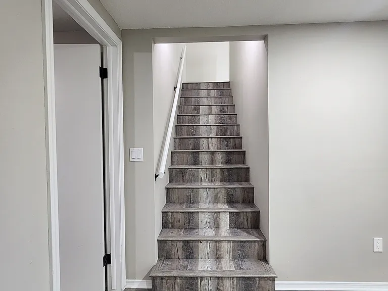 3224 S Walnut St — Photo 16