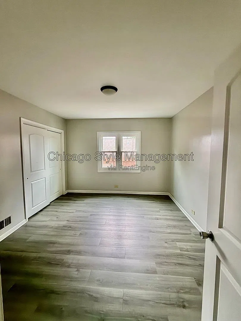 1 bed, 1.0 bath, $1,095 — Photo 3