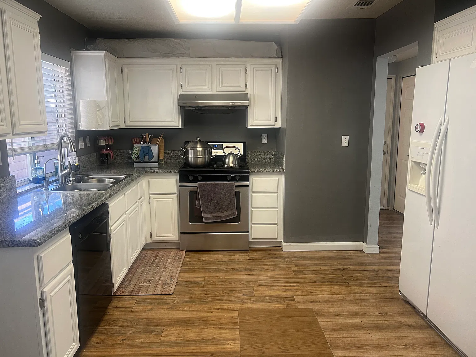 3 bed, 2.5 bath, 1607 sqft, $2,900 — Photo 4